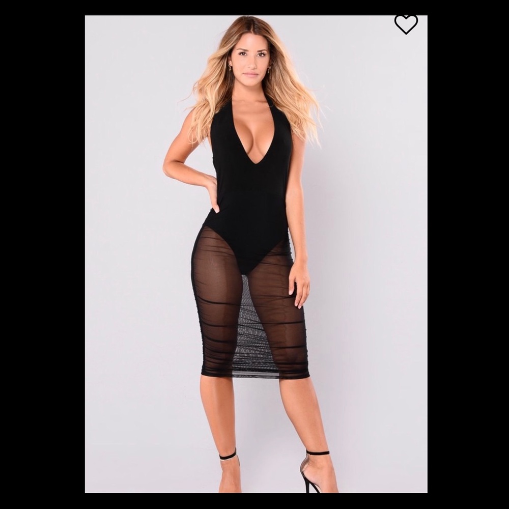 (NWOT) Black halter dress